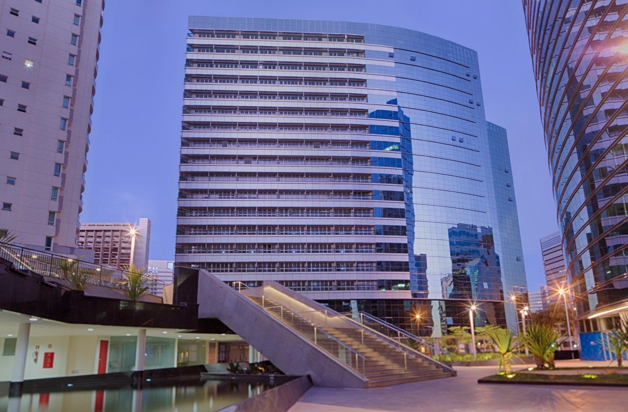 Fusion Hplus Express + Brasília Exteriér fotografie